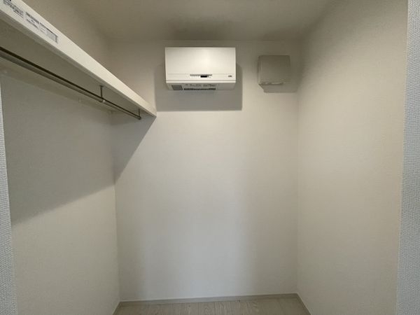 京都市伏見区淀下津町　新築一戸建て　１期　１号棟