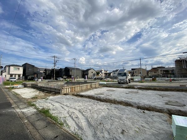 京都市伏見区淀下津町　新築一戸建て　１期　２号棟