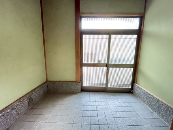 京都市山科区四ノ宮行者谷の中古一戸建て
