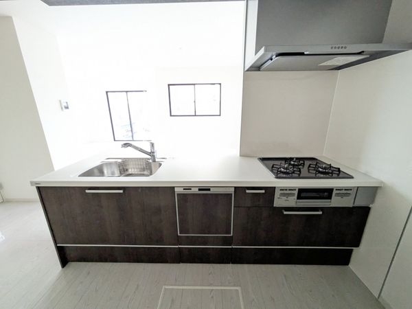 草津市野村４丁目　新築一戸建て　１期　２号棟