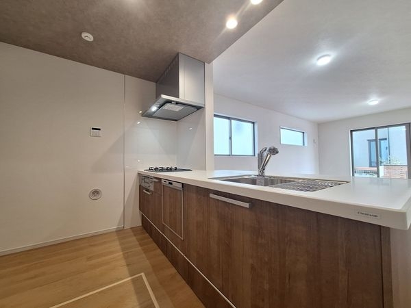 草津市野村４丁目　新築一戸建て　１期　１号棟
