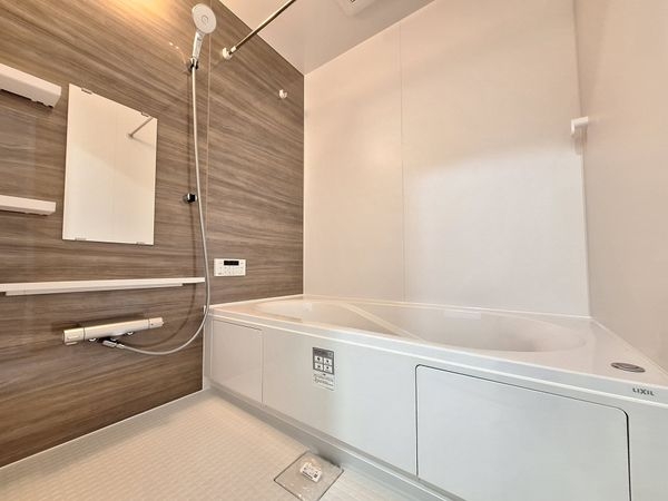 草津市追分南９丁目　新築一戸建て　1期　1号棟