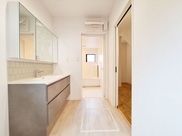 守山市吉身６丁目の中古一戸建て