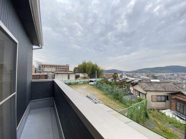 京都市山科区大宅中小路町の中古一戸建て