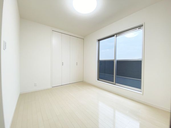 京都市山科区大宅中小路町の中古一戸建て