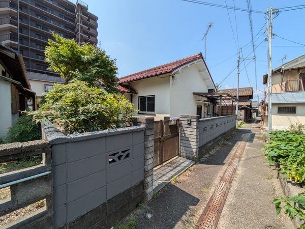 草津市草津２丁目の中古一戸建て