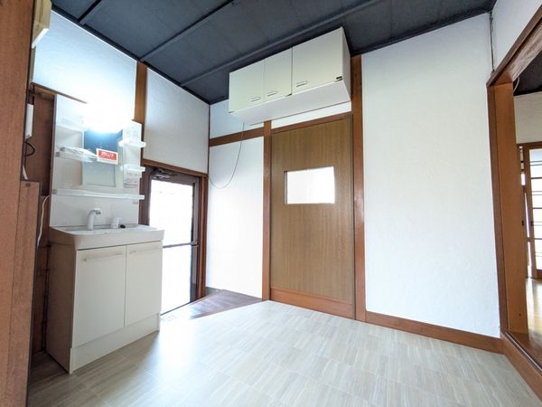 草津市草津２丁目の中古一戸建て