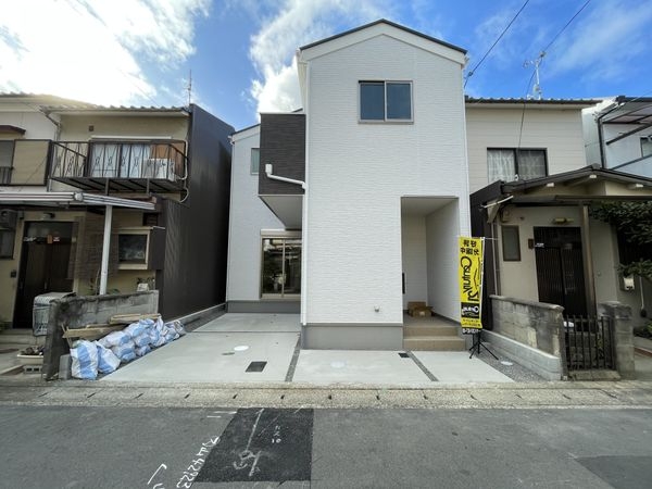 京都市山科区西野八幡田町　新築一戸建て