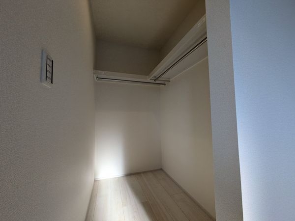 草津市新浜町　新築一戸建て　２期　１号棟