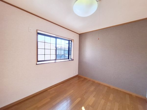 京都市伏見区久我西出町の中古一戸建て