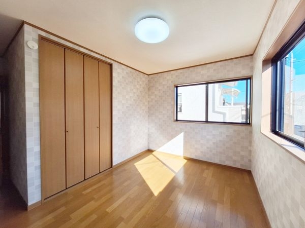 京都市伏見区久我西出町の中古一戸建て