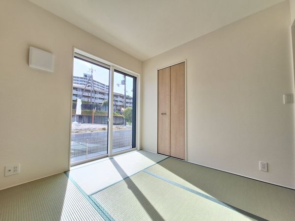 大津市大江３丁目　新築一戸建て　２３－１期　１号棟