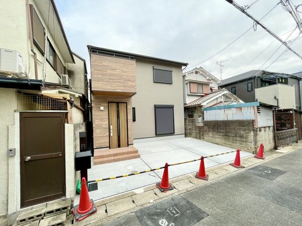 京都市山科区椥辻中在家町　新築一戸建て