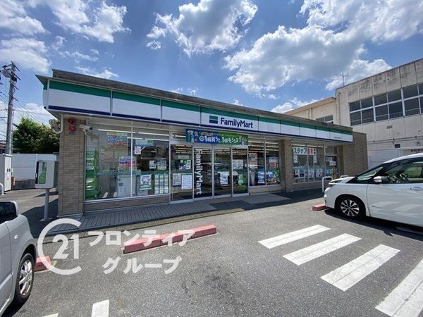 大津市石山寺2丁目の中古一戸建て(ファミリーマート大津石山寺南店)