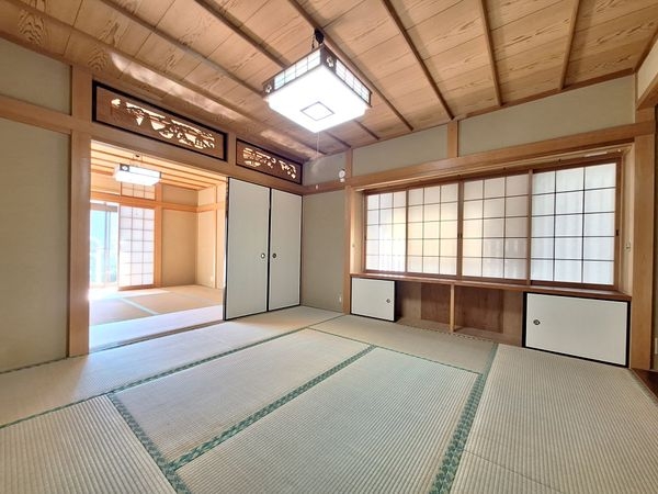 大津市石山寺２丁目の中古一戸建て