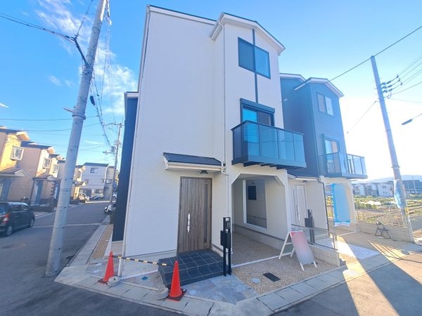 京都市伏見区久我御旅町　新築一戸建て　３１期　１５号地