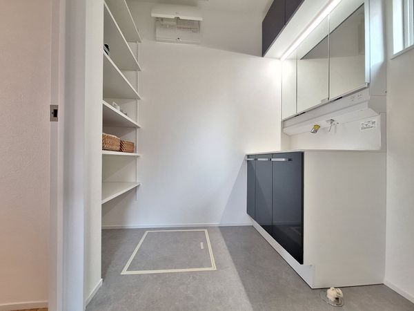 草津市橋岡町の中古一戸建て