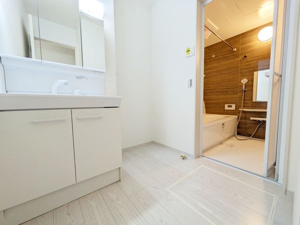 大津市日吉台４丁目　新築一戸建て　２期　１号棟
