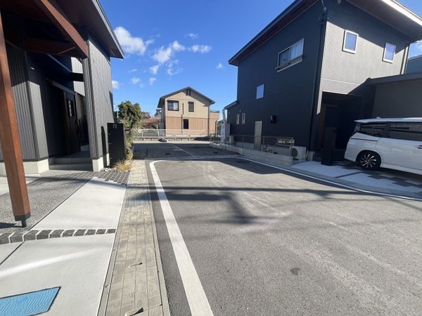 大津市本堅田２丁目　新築一戸建て