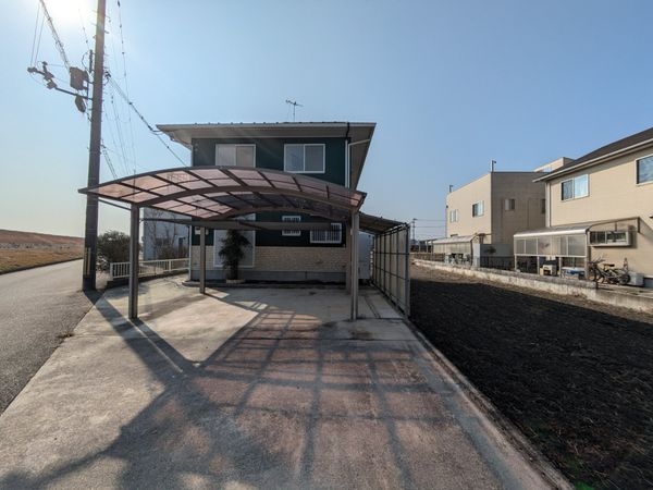 守山市川田町の中古一戸建て