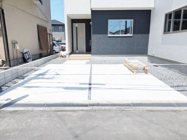 栗東市中沢２丁目　新築一戸建て　１期　１号棟