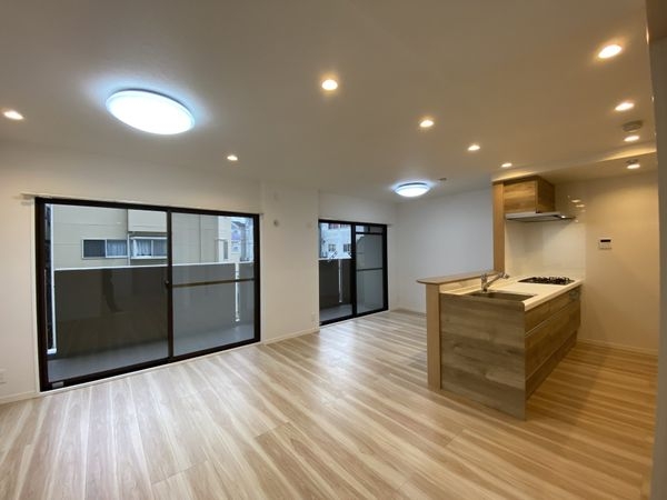 ディオ・フェルティ向日東　中古マンション