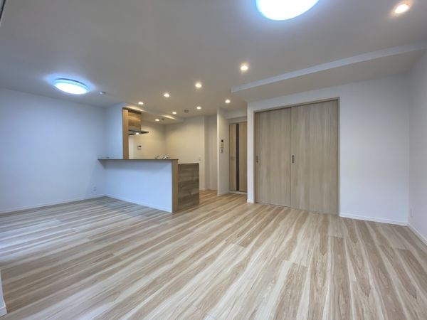 ディオ・フェルティ向日東　中古マンション