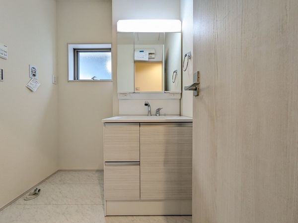 大津市大江４丁目　新築一戸建て　３期　１号棟