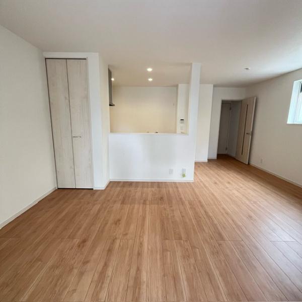 尼崎市東七松町１丁目の中古一戸建て