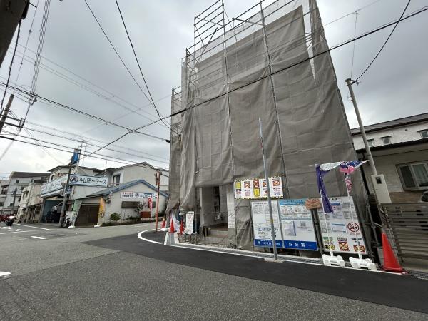 尼崎市杭瀬北新町１丁目の新築一戸建
