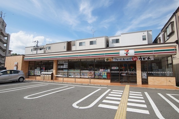 尼崎市蓬川荘園の中古一戸建て(セブンイレブン尼崎神田南通6丁目店)