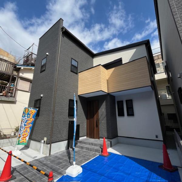 尼崎市東難波町４丁目の新築一戸建