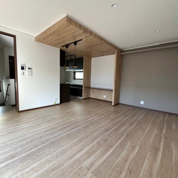 尼崎市東難波町４丁目の新築一戸建