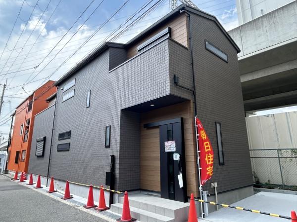 尼崎市道意町５丁目の新築一戸建