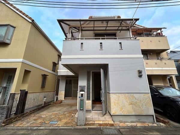 尼崎市食満３丁目の中古一戸建