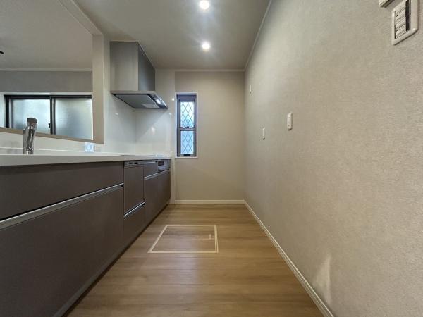 尼崎市食満３丁目の中古一戸建て