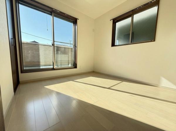 尼崎市杭瀬北新町１丁目の中古一戸建て