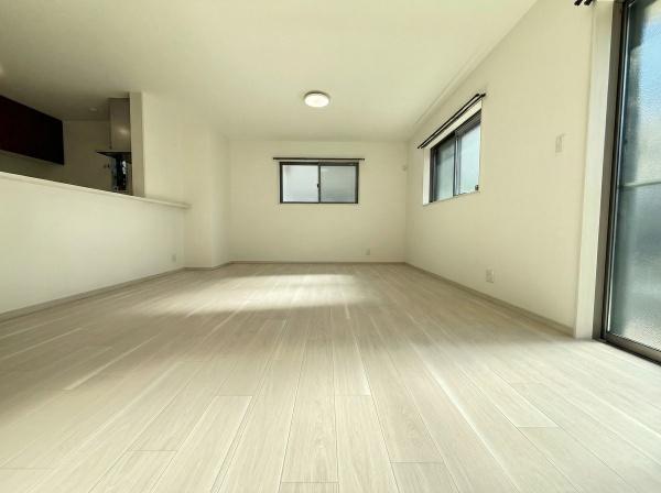 尼崎市杭瀬北新町１丁目の中古一戸建て
