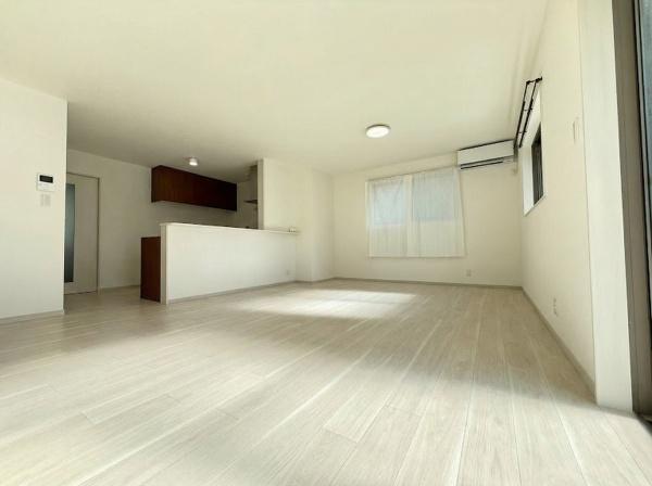 尼崎市杭瀬北新町１丁目の中古一戸建て