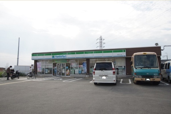 尼崎市田能４丁目の土地(ファミリーマート田能四丁目店)