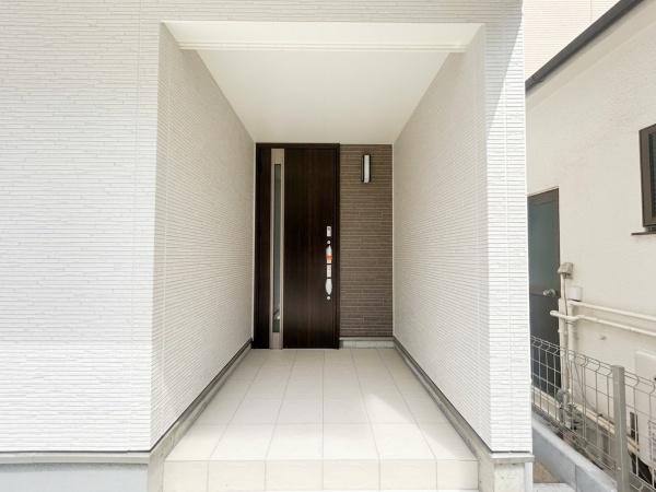 尼崎市西難波町４丁目の新築一戸建