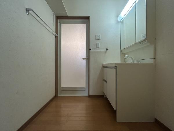 西宮市分銅町の中古一戸建て