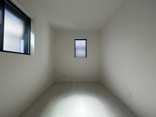尼崎市稲葉荘１丁目の新築一戸建