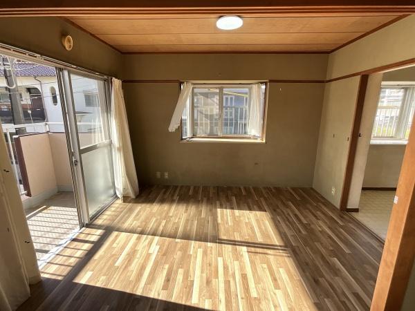 エメラルドマンション和白駅前