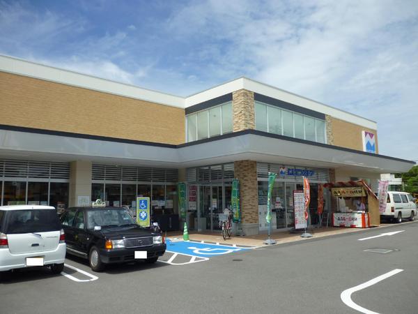 福岡市東区香住ヶ丘４丁目の土地(にしてつストア香椎花園店)
