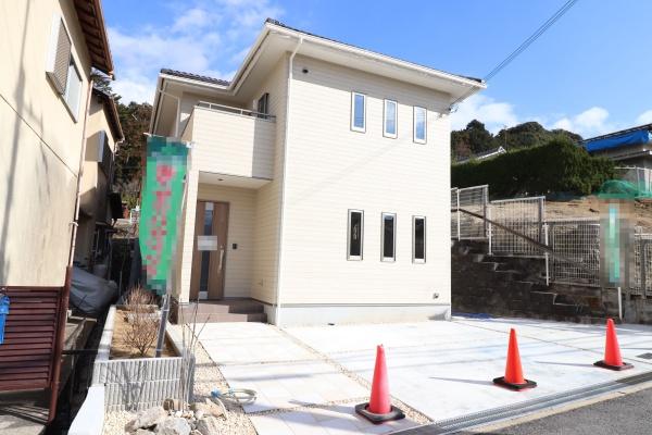 奈良市高畑町の中古一戸建