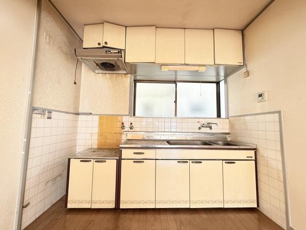 奈良市般若寺町の中古一戸建て(キッチン)