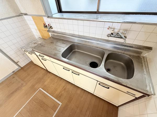 奈良市般若寺町の中古一戸建て(キッチン)