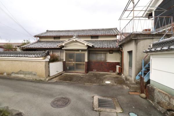 磯城郡田原本町大字八田の中古一戸建