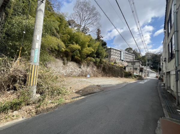 生駒郡三郷町勢野東６丁目の土地